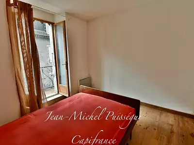 Immeuble, 220 m²