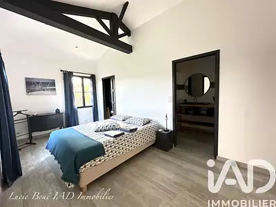 Maison, 270 m²