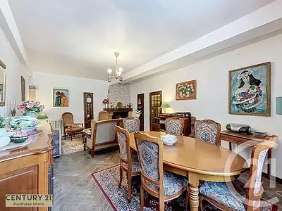 Maison, 424,6 m²