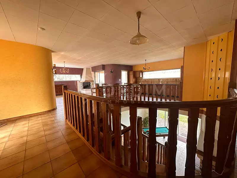 Maison, 259 m²