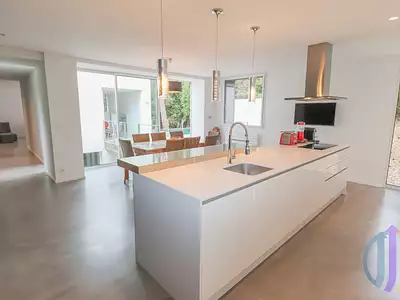 Maison, 205 m²