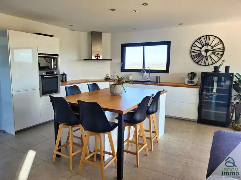 Maison, 150 m²