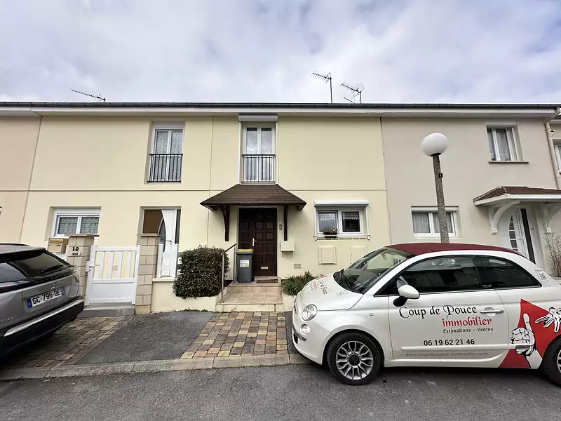 Maison, 89 m²