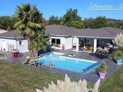 Maison, 195 m²