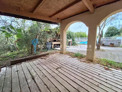 Maison, 250 m²
