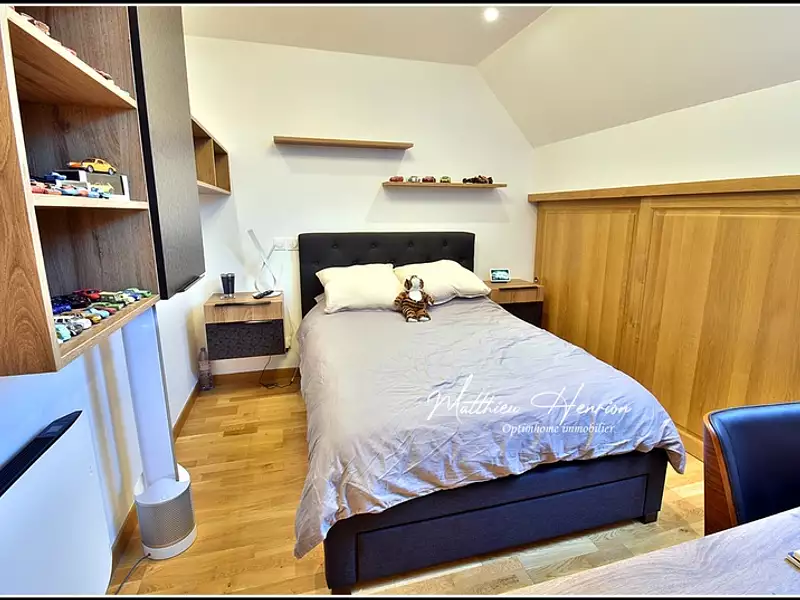 Maison, 185 m²