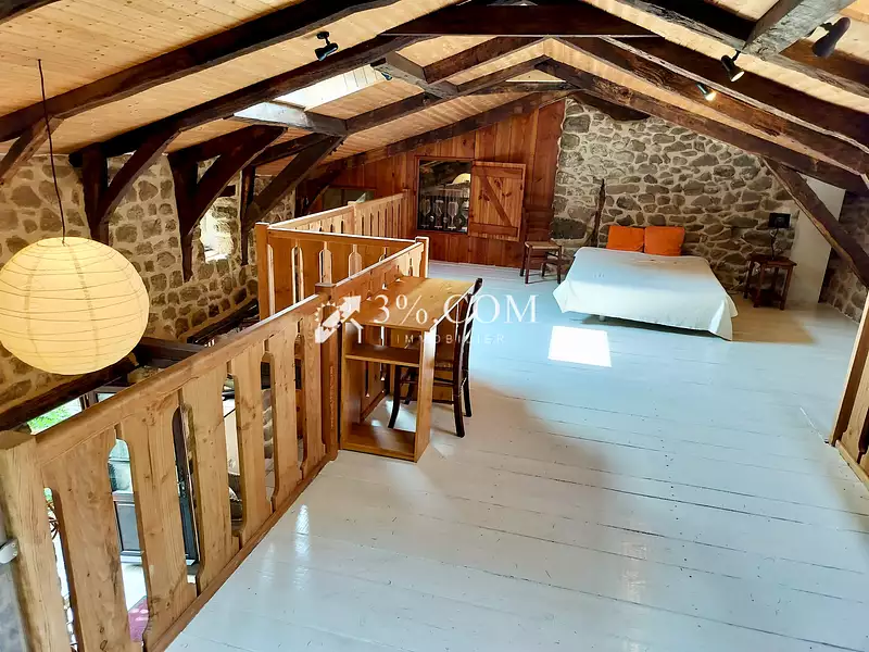 Maison, 266 m²
