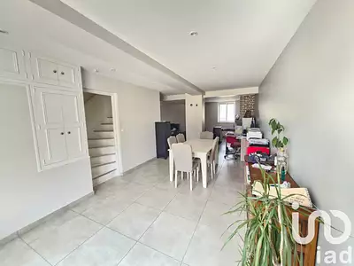 Maison, 218 m²
