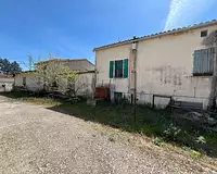 Immeuble, 692 m²