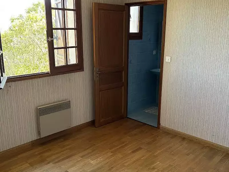 Maison, 246 m²