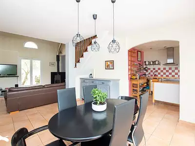 Maison, 169 m²