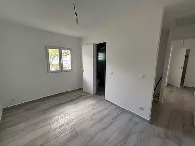 Maison, 148 m²