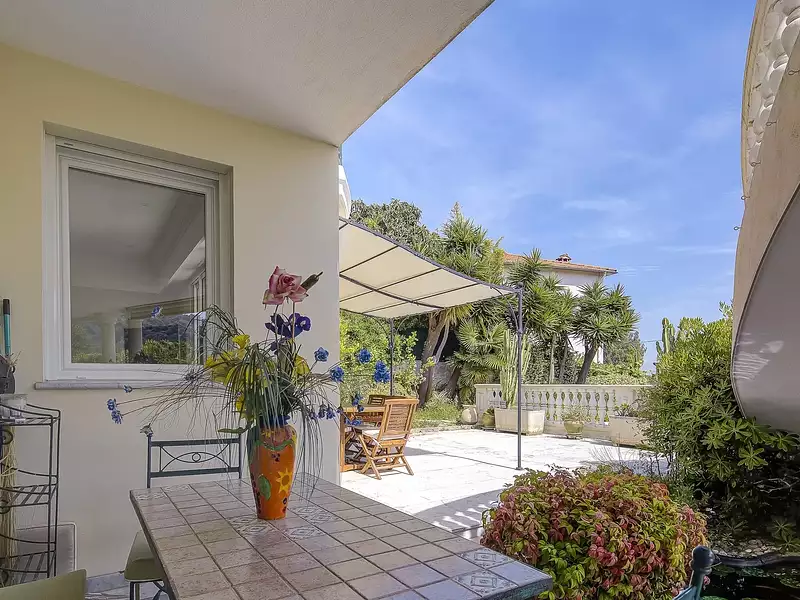 Maison, 233 m²