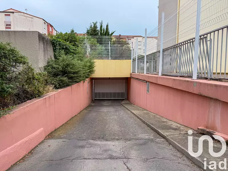 Parking, 16 m²