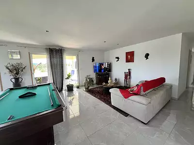 Maison, 140 m²