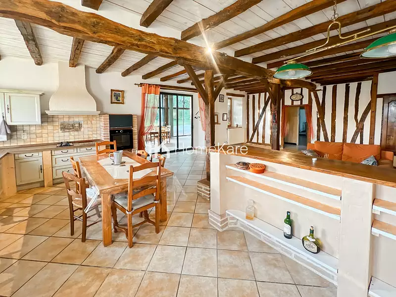 Maison, 300 m²