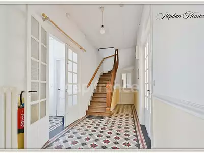 Maison, 228 m²
