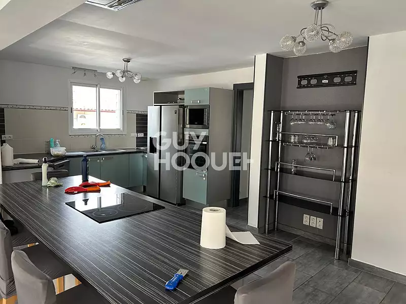 Maison, 156 m²
