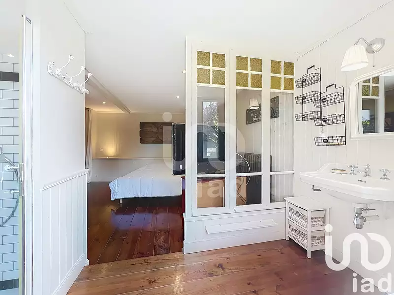 Maison, 270 m²