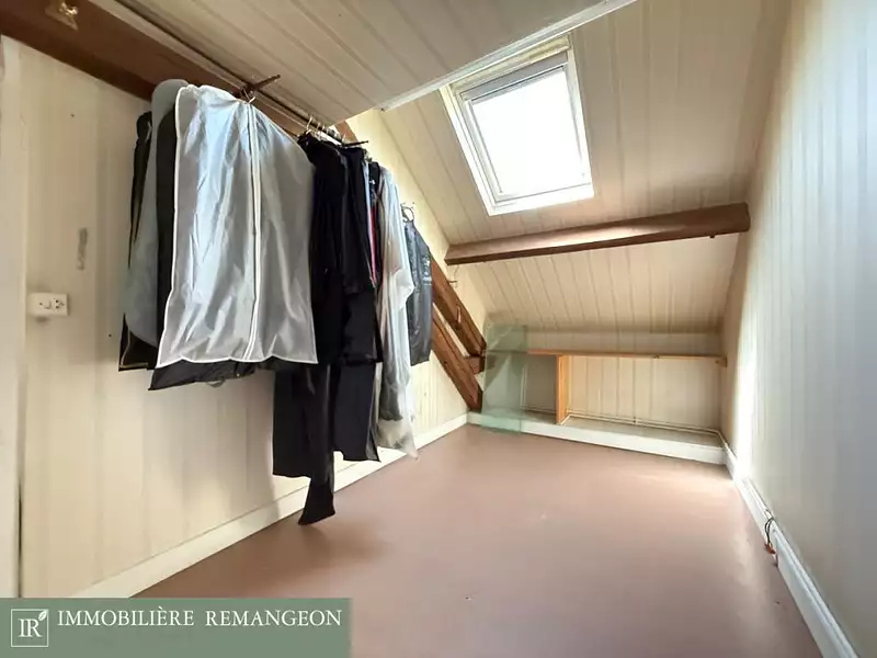 Maison, 166 m²