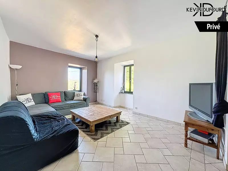 Maison, 1 000 m²