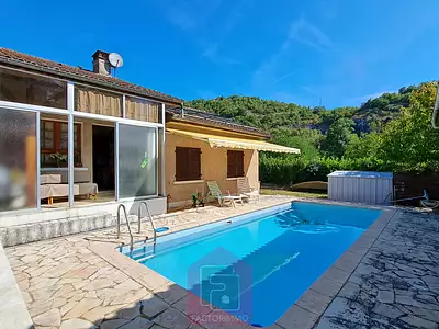 Maison, 200 m²