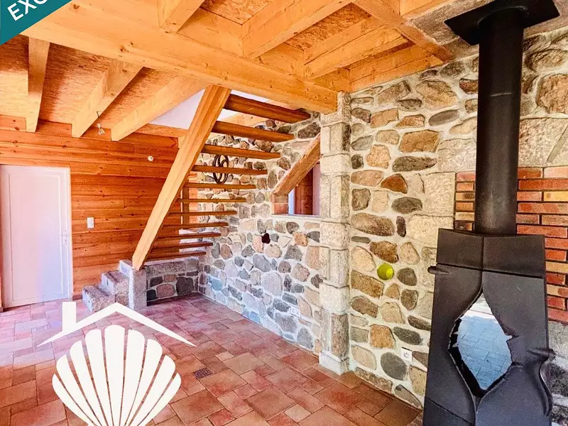Maison, 151 m²