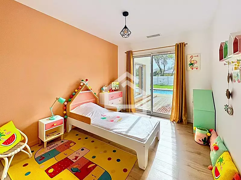 Maison, 190 m²