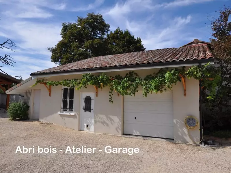 Maison, 190 m²