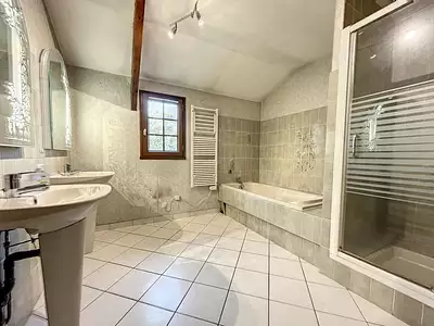 Maison, 160 m²