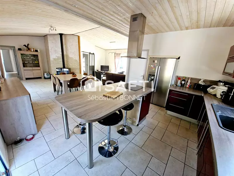 Maison, 150 m²