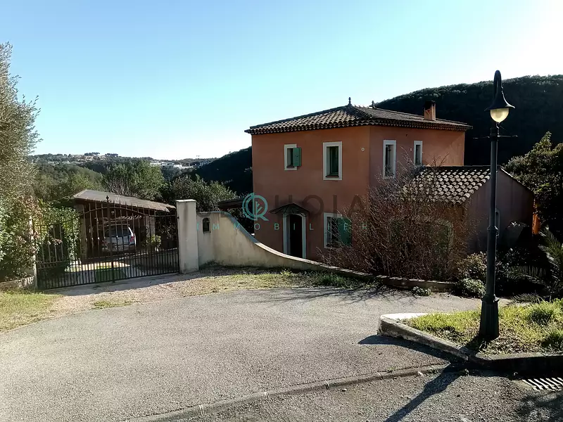 Maison, 106 m²