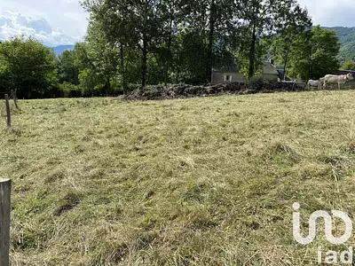Terrain, 1 813 m²