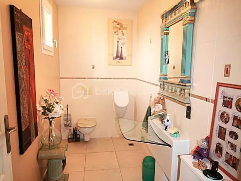 Maison, 174 m²