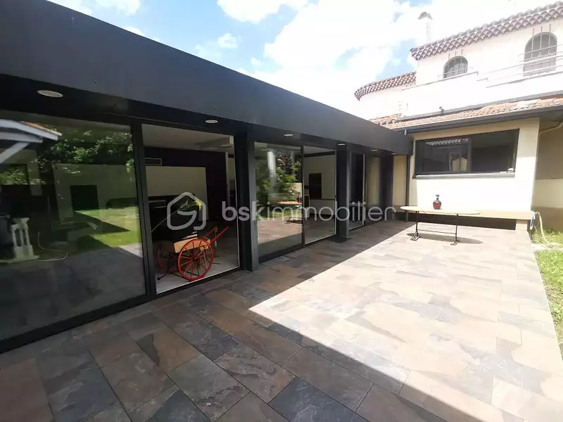 Maison, 200 m²