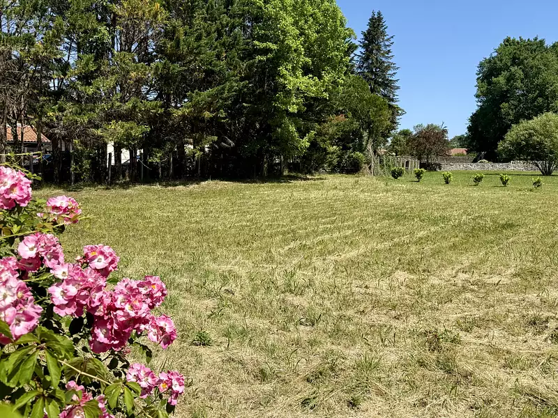 Terrain, 752 m²
