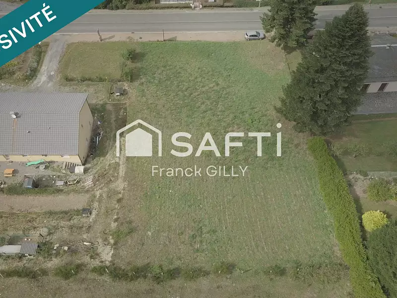 Terrain, 1 500 m²