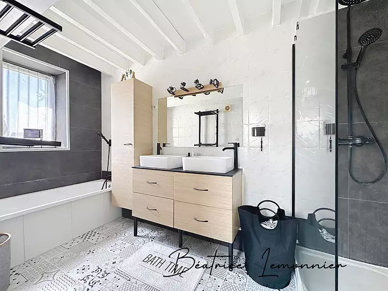 Maison, 143,02 m²
