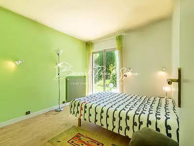 Maison, 179 m²