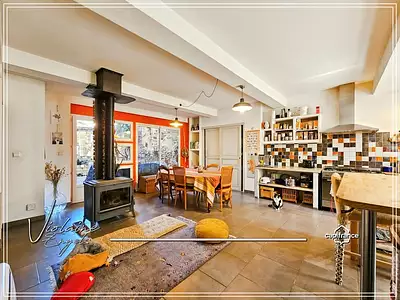 Maison, 197 m²