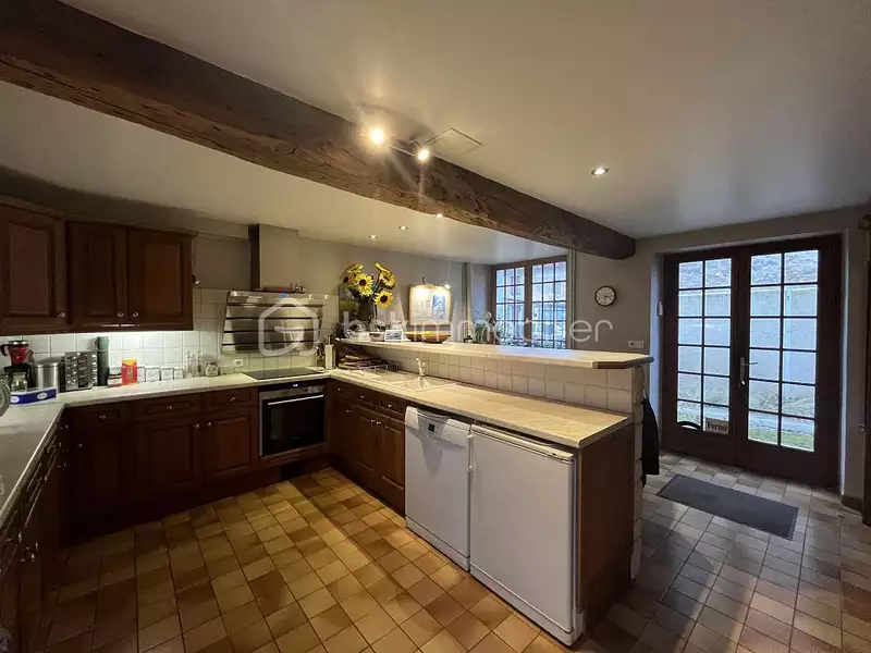 Maison, 210 m²