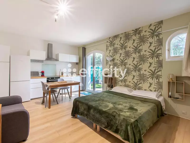Maison, 230 m²