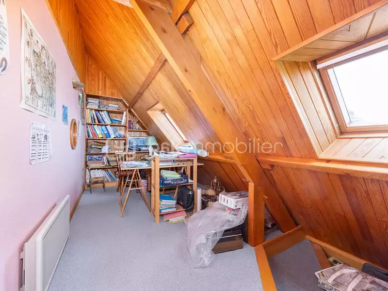 Maison, 218 m²