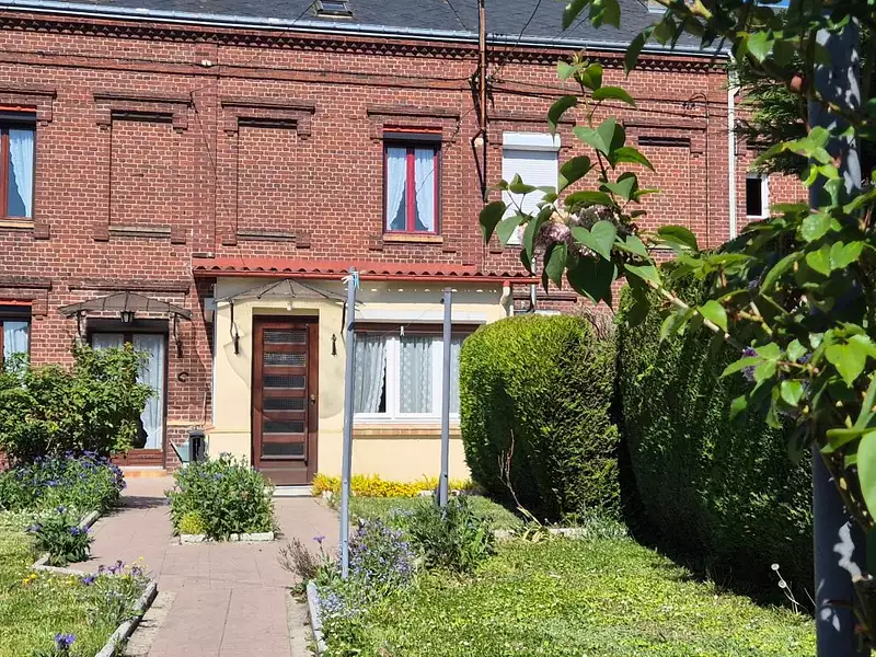 Maison, 102 m²