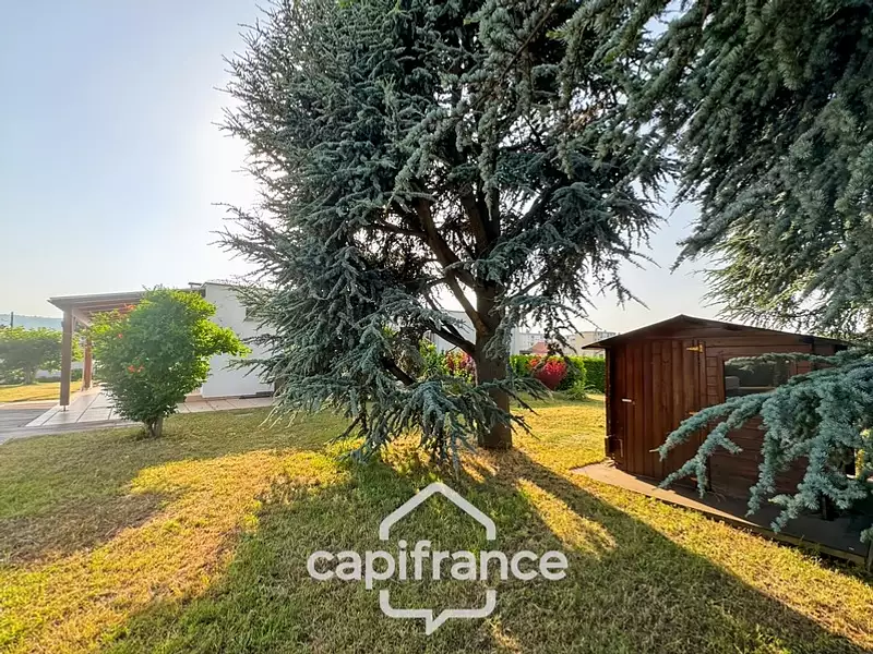 Maison, 99 m²