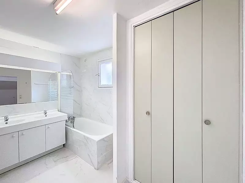 Maison, 185 m²