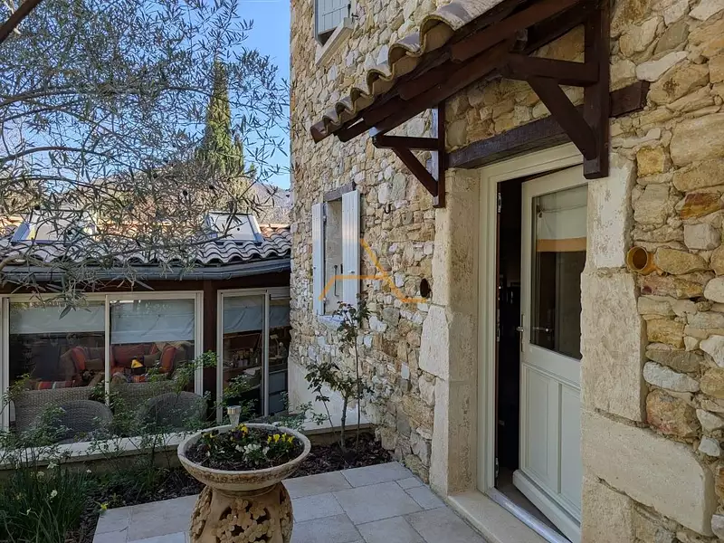 Maison, 176,58 m²