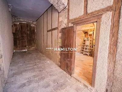 Maison, 325 m²