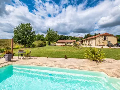 Maison, 345 m²