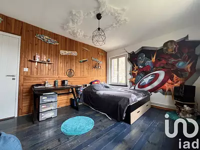 Maison, 196 m²